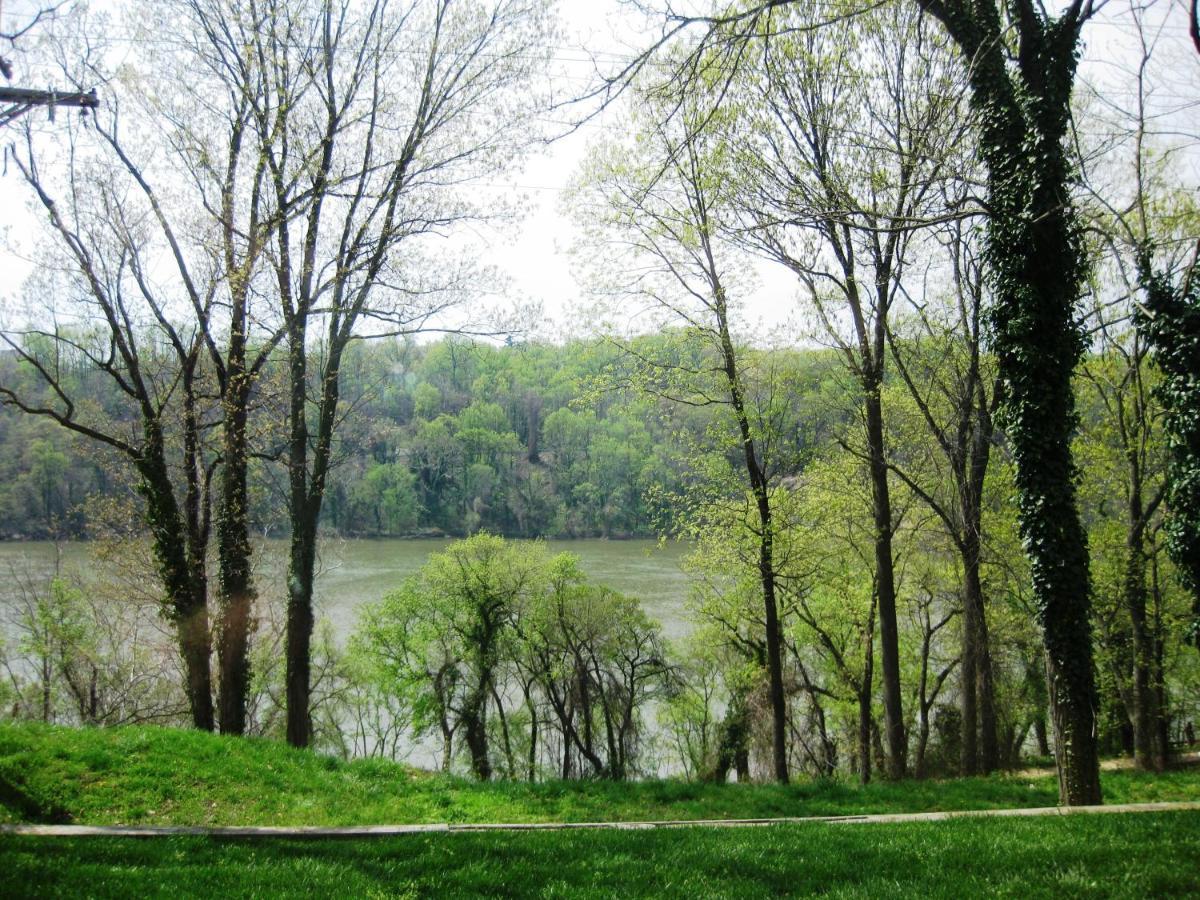 Free Parking On A Private St., Minutes To Georgetown, Medstar Hospital, Georgetown University And More Washington Kültér fotó